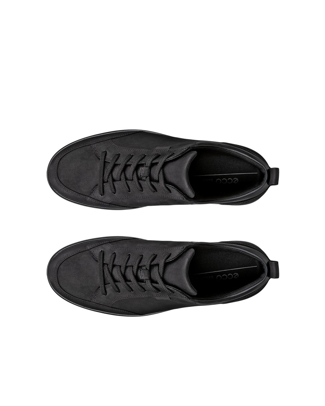 Ecco Black Soft 7 Tred for men