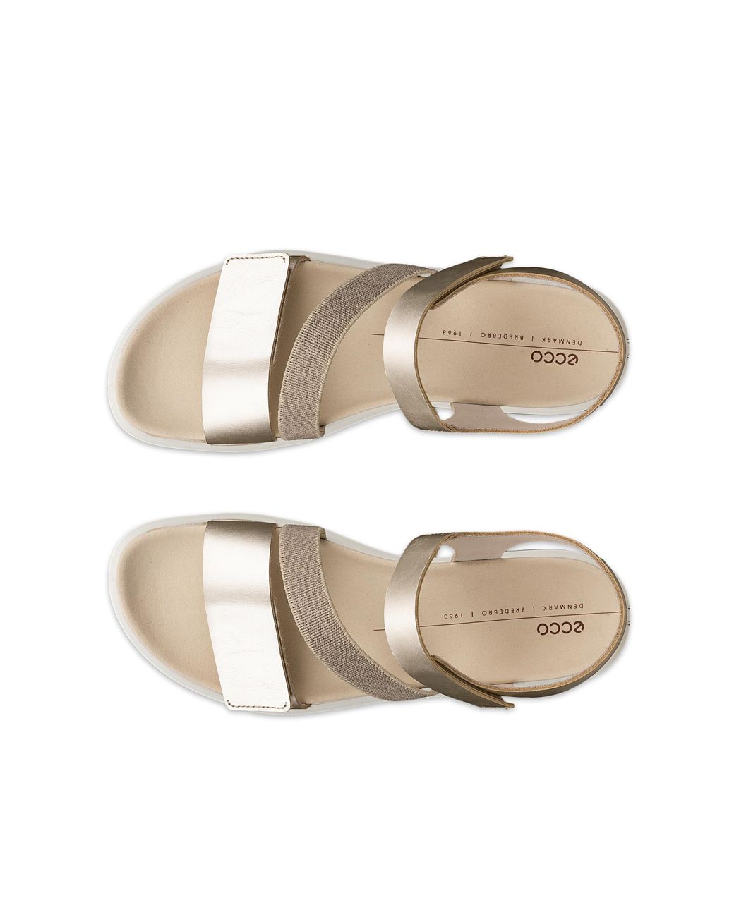 Ecco White Flowt Leather Pure