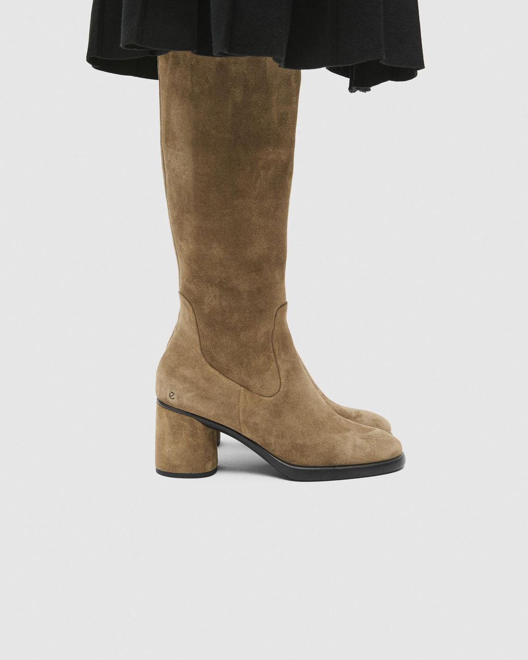 Ecco Brown Sculpted Lx 55
