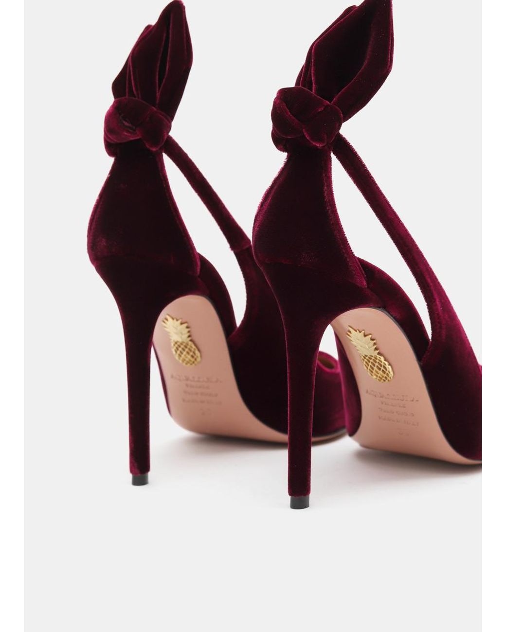 Aquazzura pink shop velvet pumps