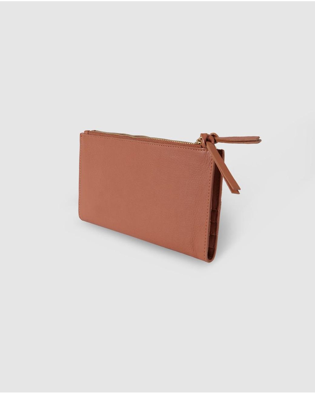 Buxton Touch of Suede Medium Tab Wallet Four Leaf Clover//Coconut
