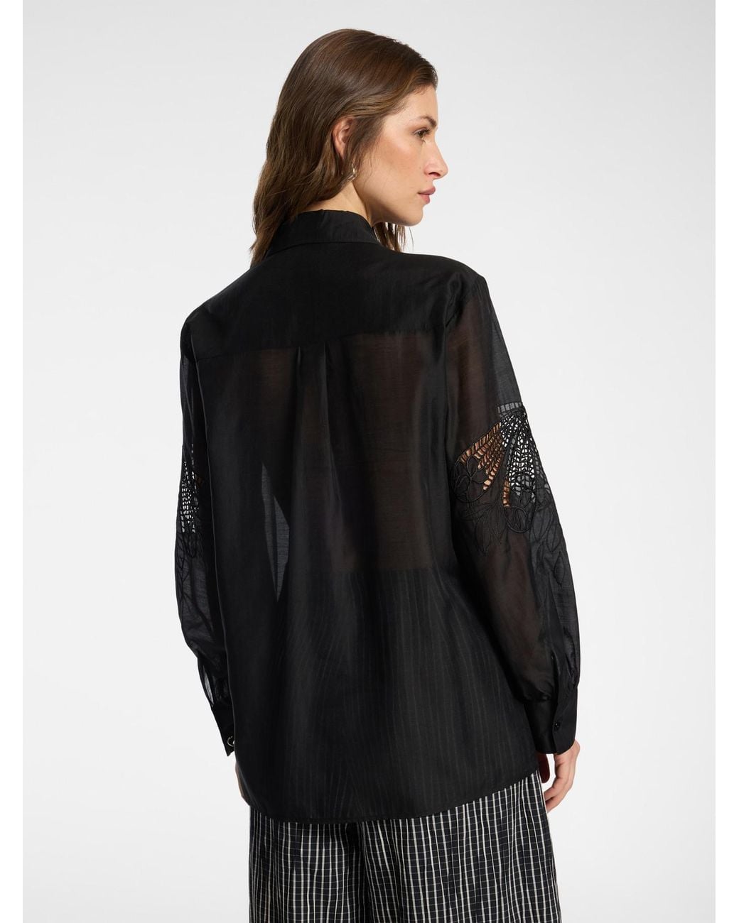 Camicia in organza ricamata di Elena Miro in Black