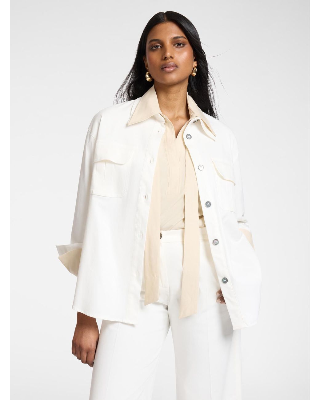 Camicia in gabardina con tasche di Elena Miro in White