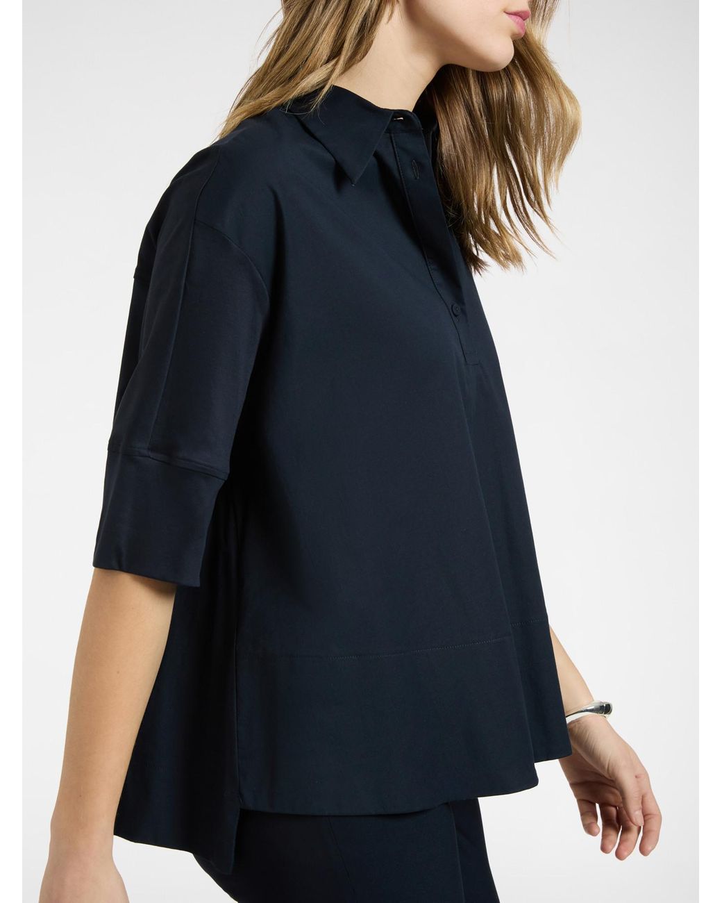 Blusa boxy con maniche a tre quarti di Elena Miro in Blue
