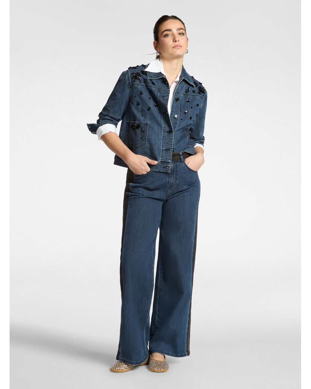 Giacca boxy in denim con ricami di Elena Miro in Blue