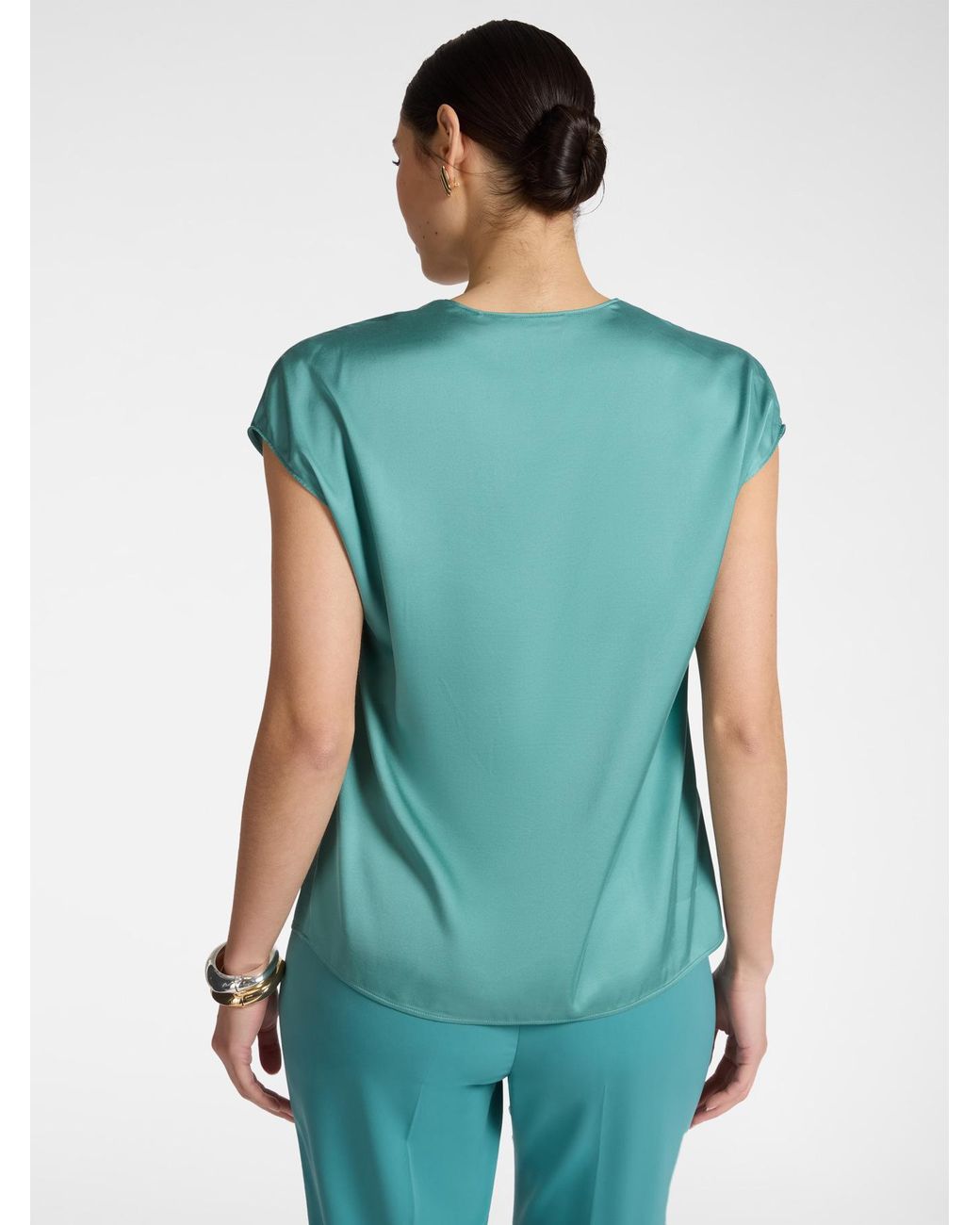 Blusa in raso con scollo a V di Elena Miro in Blue