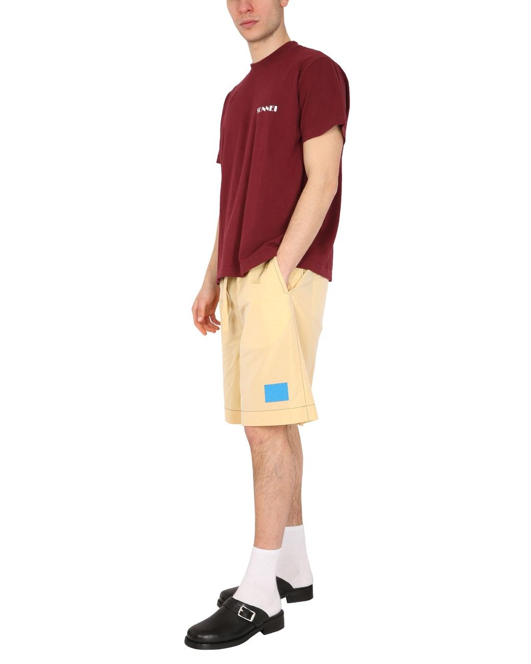 SHORTS CON PATCH E ELASTICO IN VITA di Sunnei in Yellow