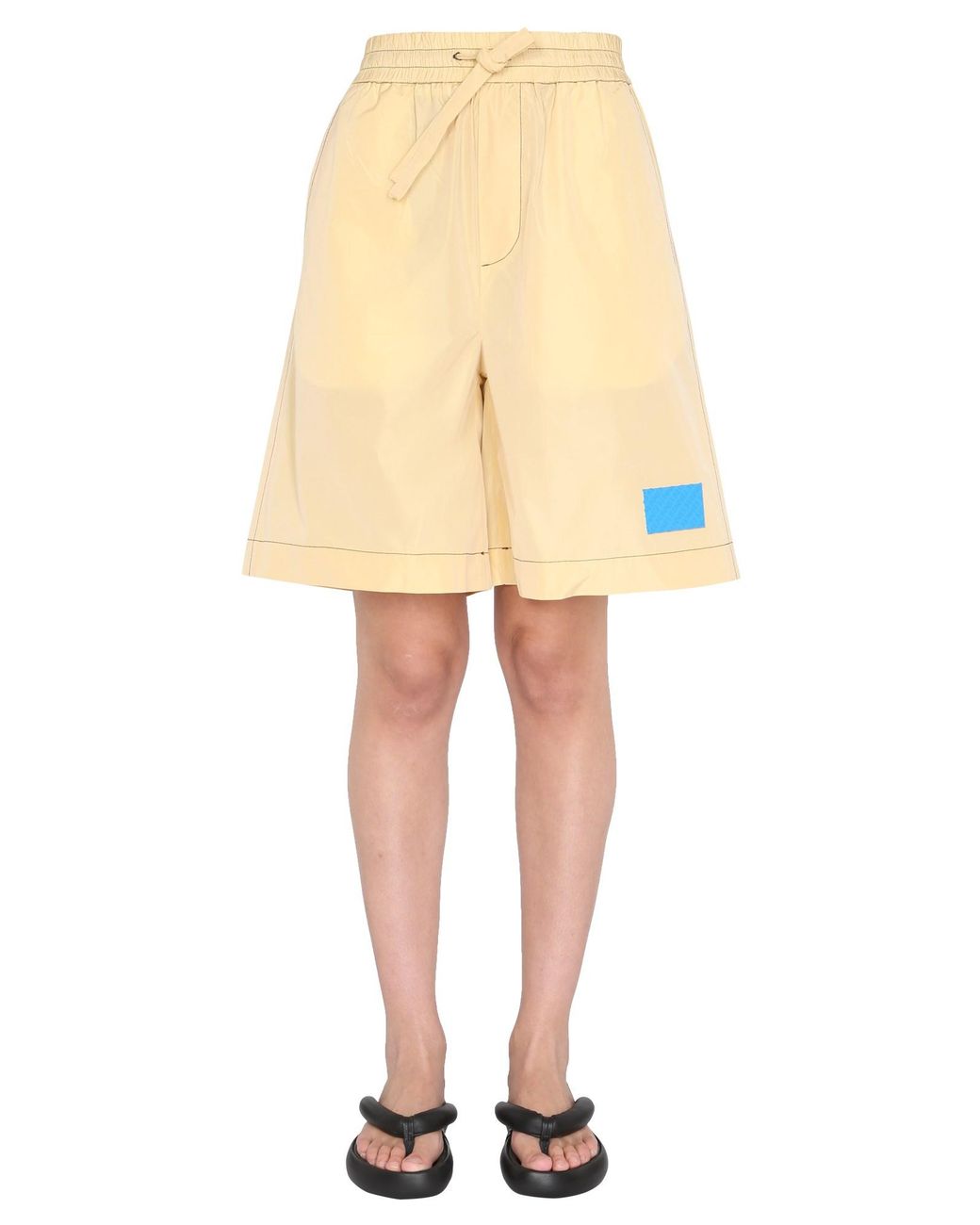 SHORTS CON PATCH E ELASTICO IN VITA di Sunnei in Yellow