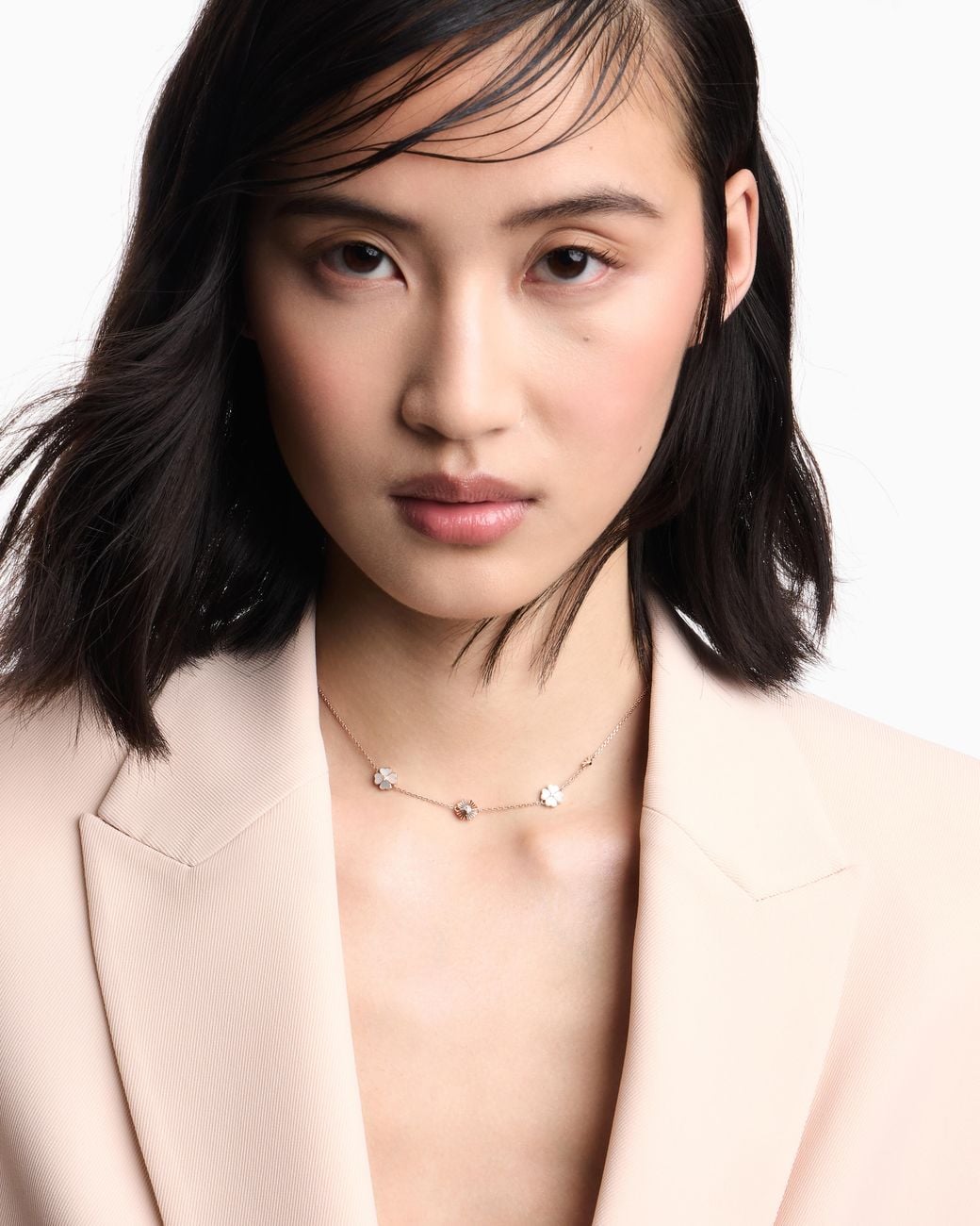 Emporio Armani White Mother Of Pearl Clover Necklace