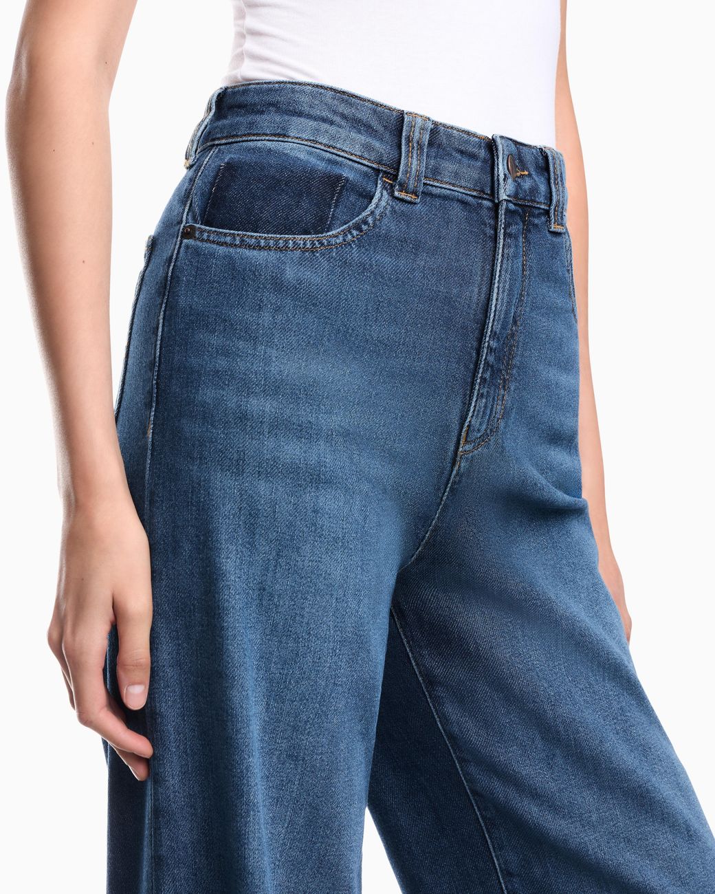 Emporio Armani Blue 5-Pocket Pants High-Waisted Wide-Leg Denim With A Used Look