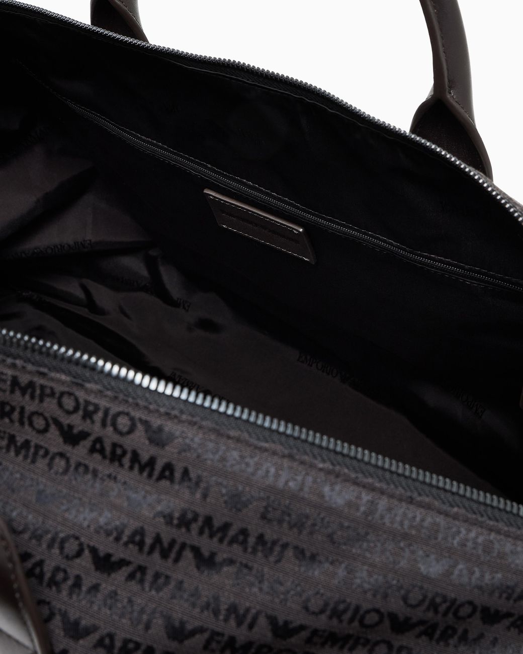 Borsone di Emporio Armani in Black da Uomo