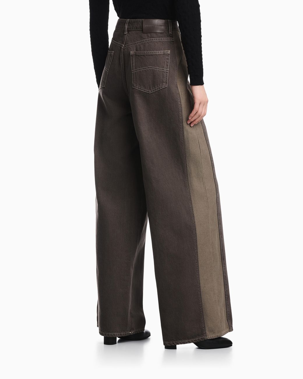 Emporio Armani Gray Five-Pocket Wide-Leg Denim Pants With Relaxed Fit