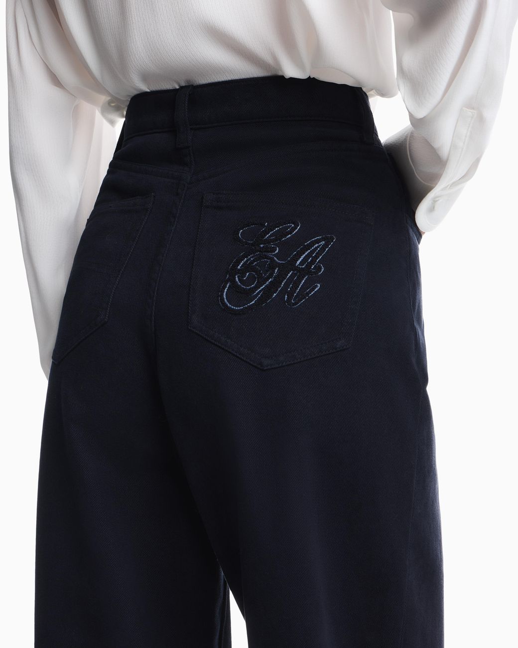 Emporio Armani Blue J7I Jeans Oval Leg Garment-Dyed Signature Capsule