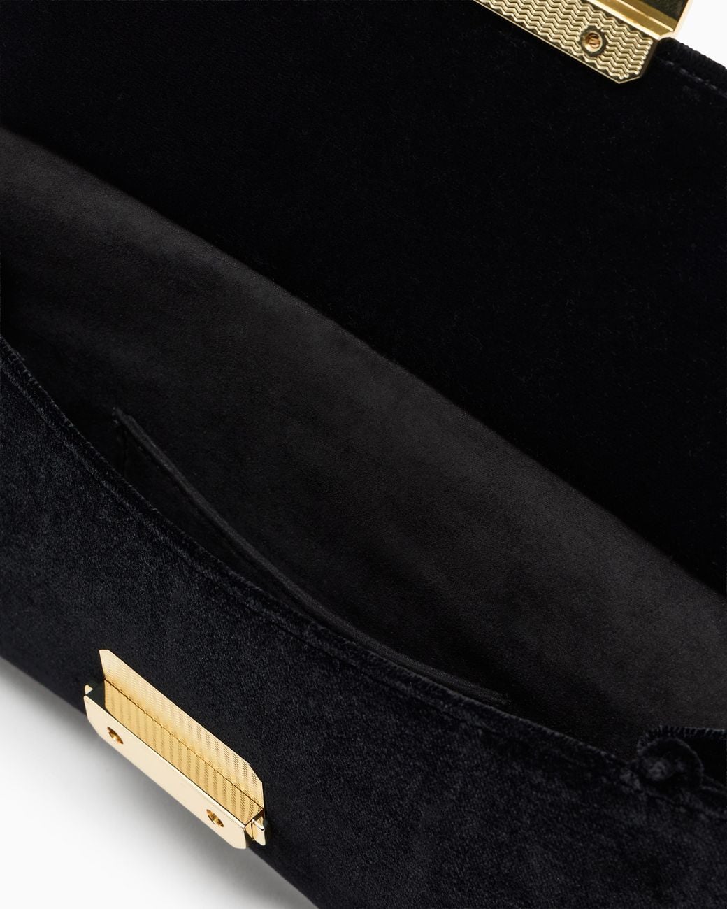 Emporio Armani Black Smooth Velvet Clutch Bag With Chain Strap