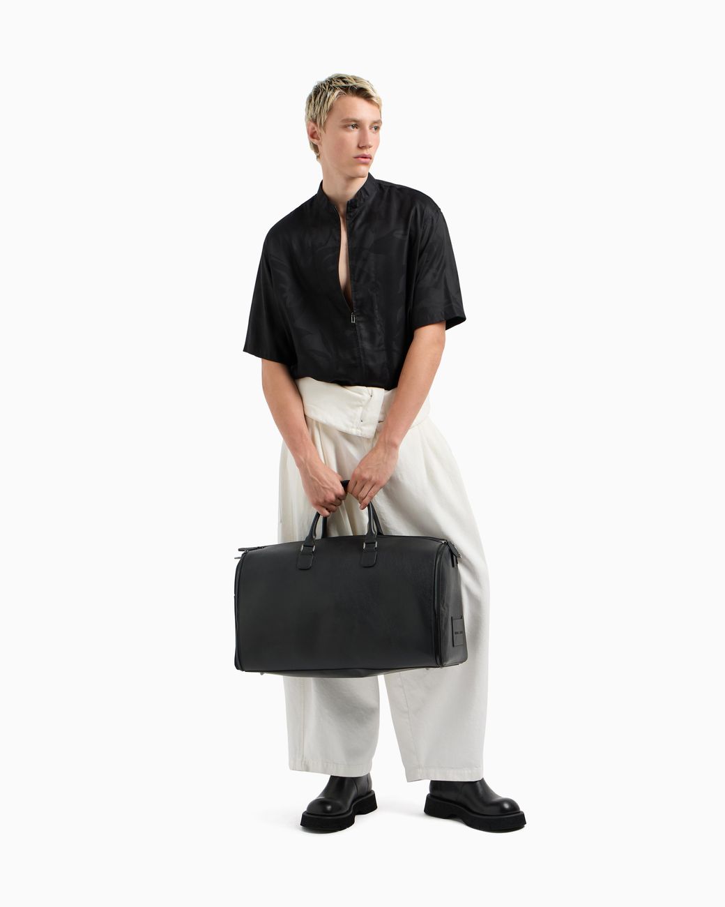 Borsone Porta Abiti di Emporio Armani in Black da Uomo