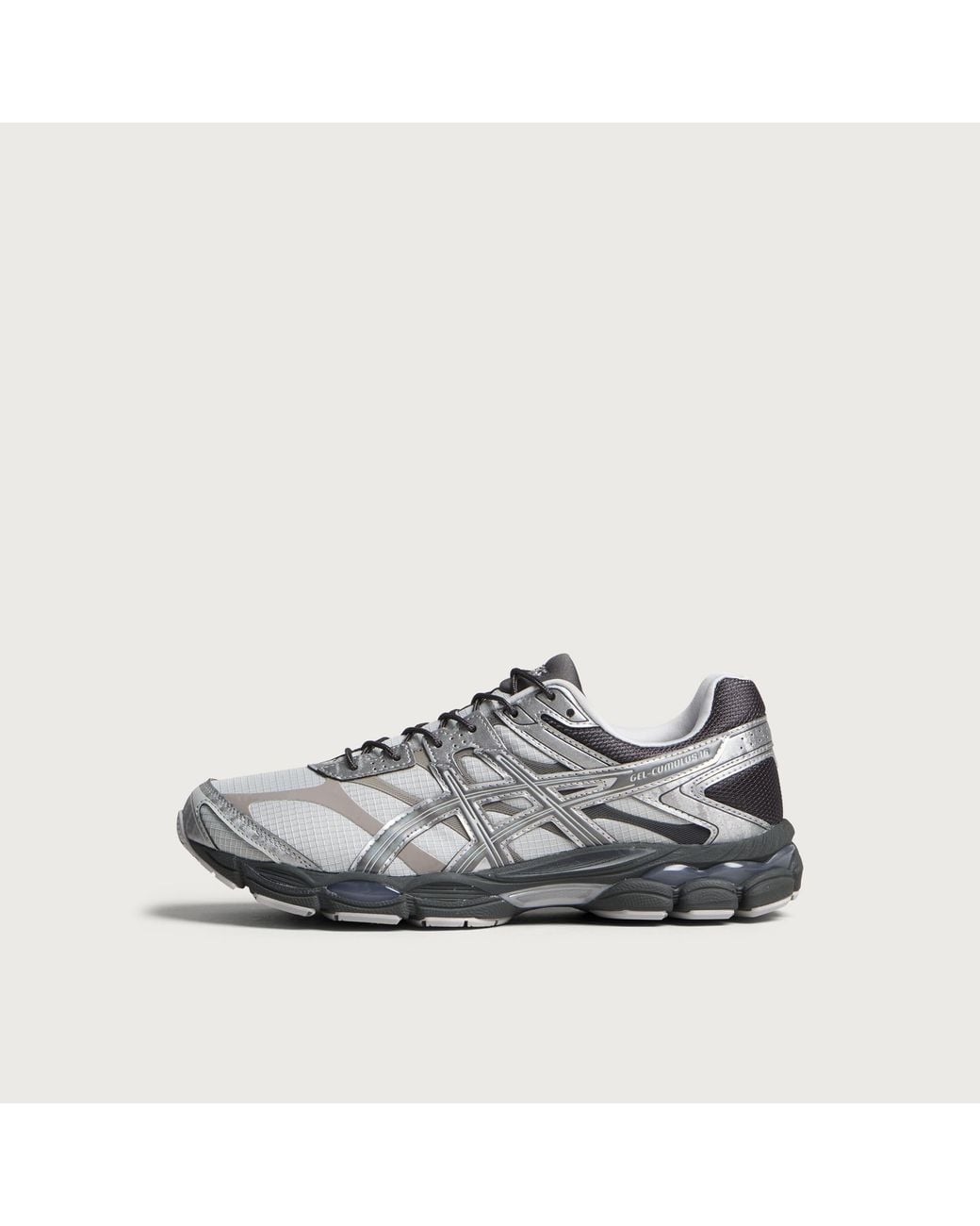 Asics Gray Gel-Cumulus 16 Sneaker