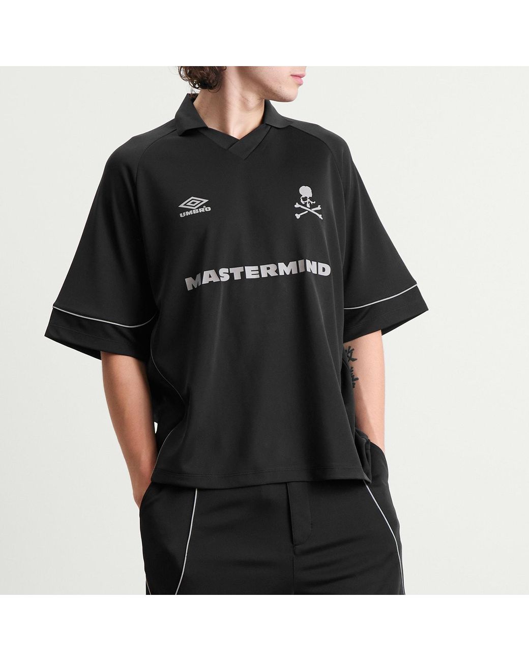 MASTERMIND WORLD X Umbro Short Sleeve Game Shirt in Black for Men