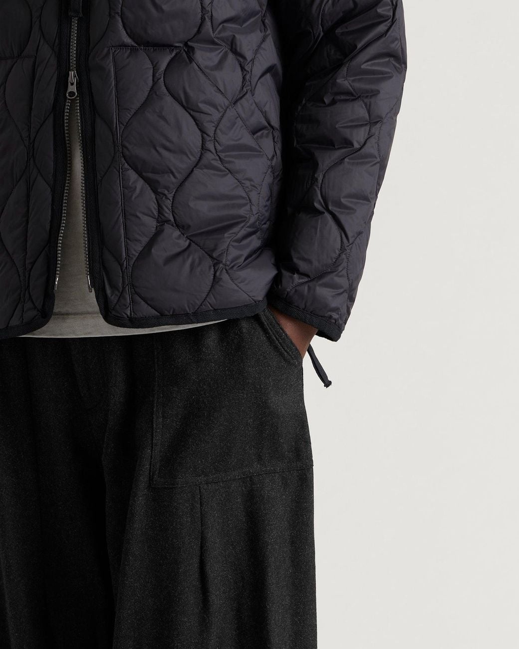 Taion Black Military Zip V-Neck Softshell Down Jacket for men