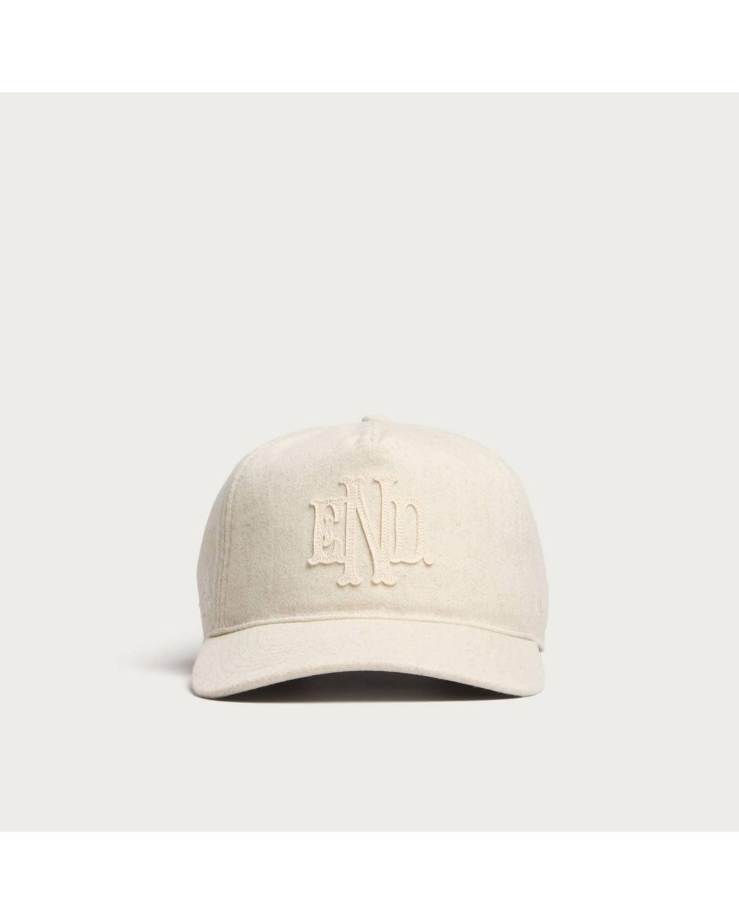 END. Natural Monogram Hitch Lc Cap