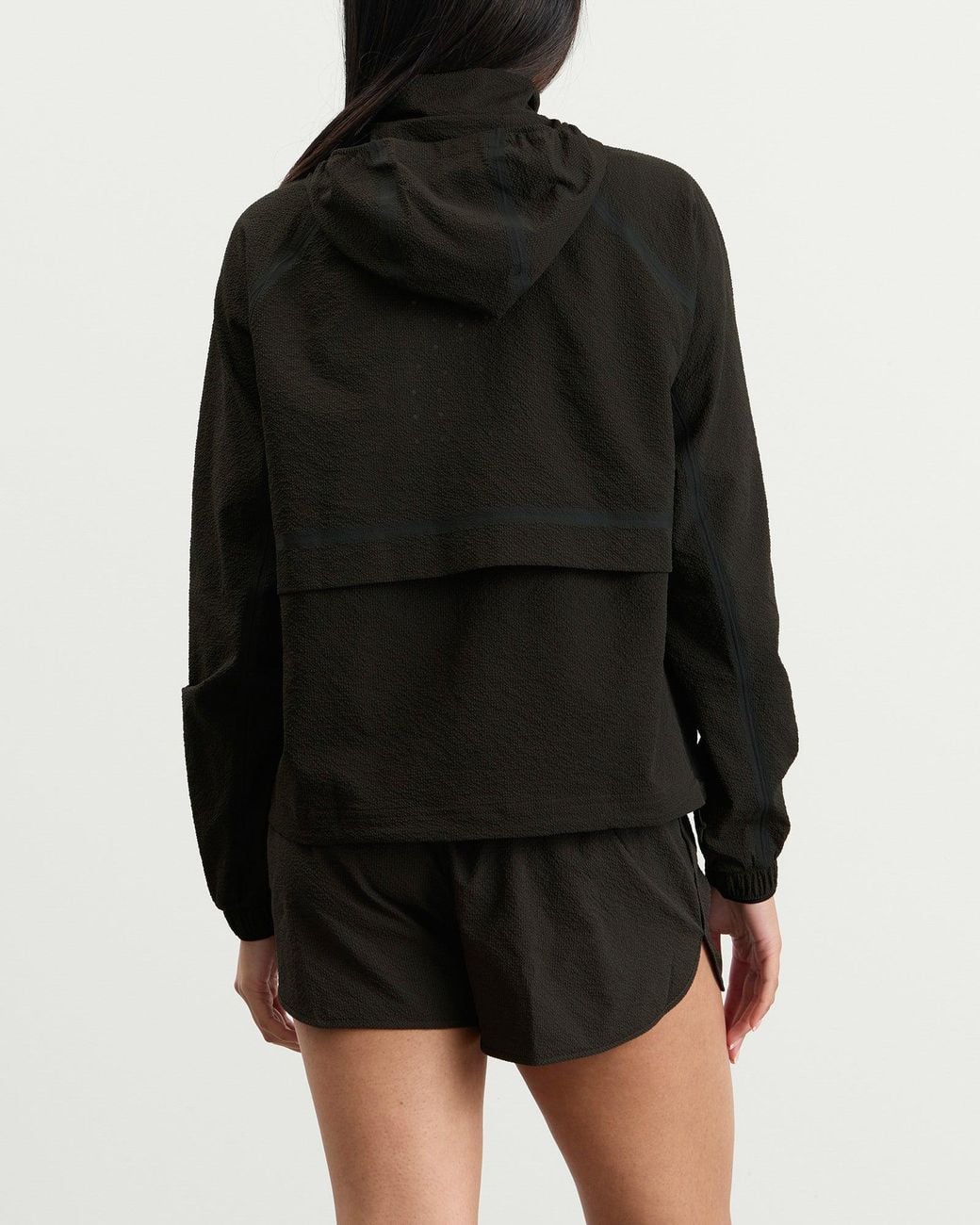 On Shoes Black Performance Volt Jacket
