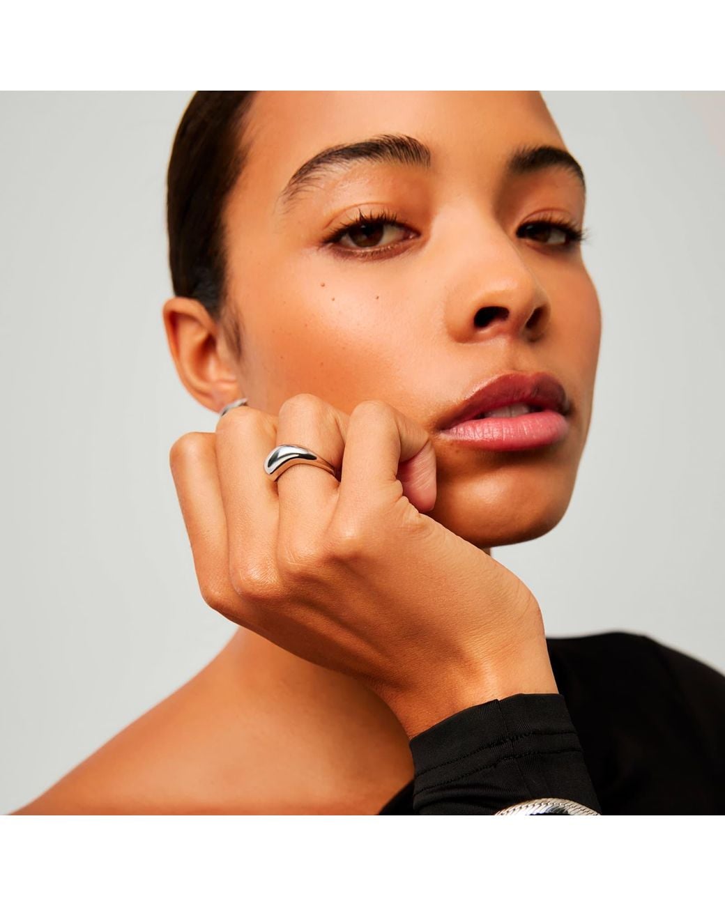 Missoma White Savi Signature Stacking Ring