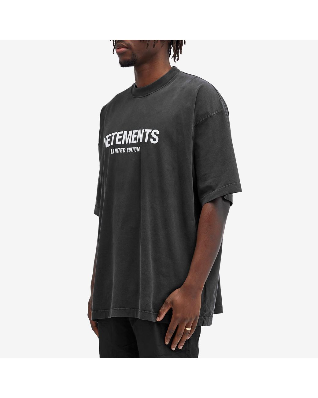 Vetements Limited Edition Logo T-Shirt in Black for Men | Lyst Vetements Limited Edition Logo T-Shirt in Black for Men | Lyst