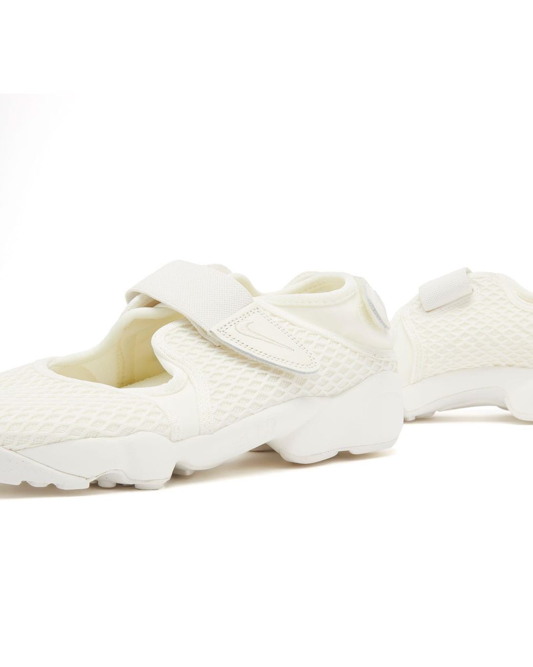 スニーカー Nike AIR RIFT LACE 5FT1895 Nike Air Rift Lace W Sneaker in White | Lyst