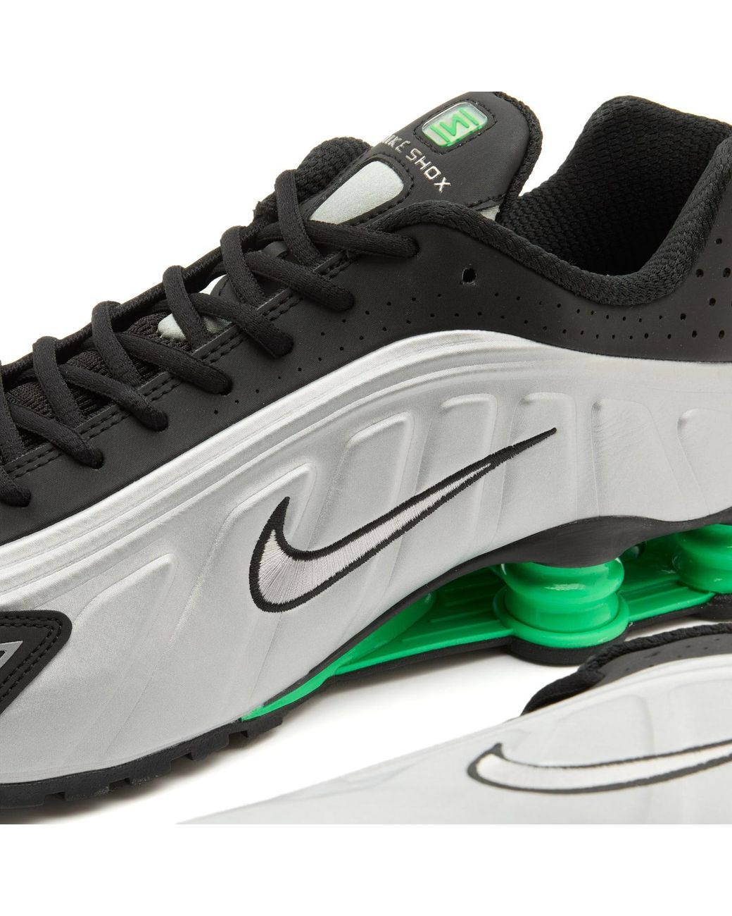 Nike White Shox R4 Sneaker for men