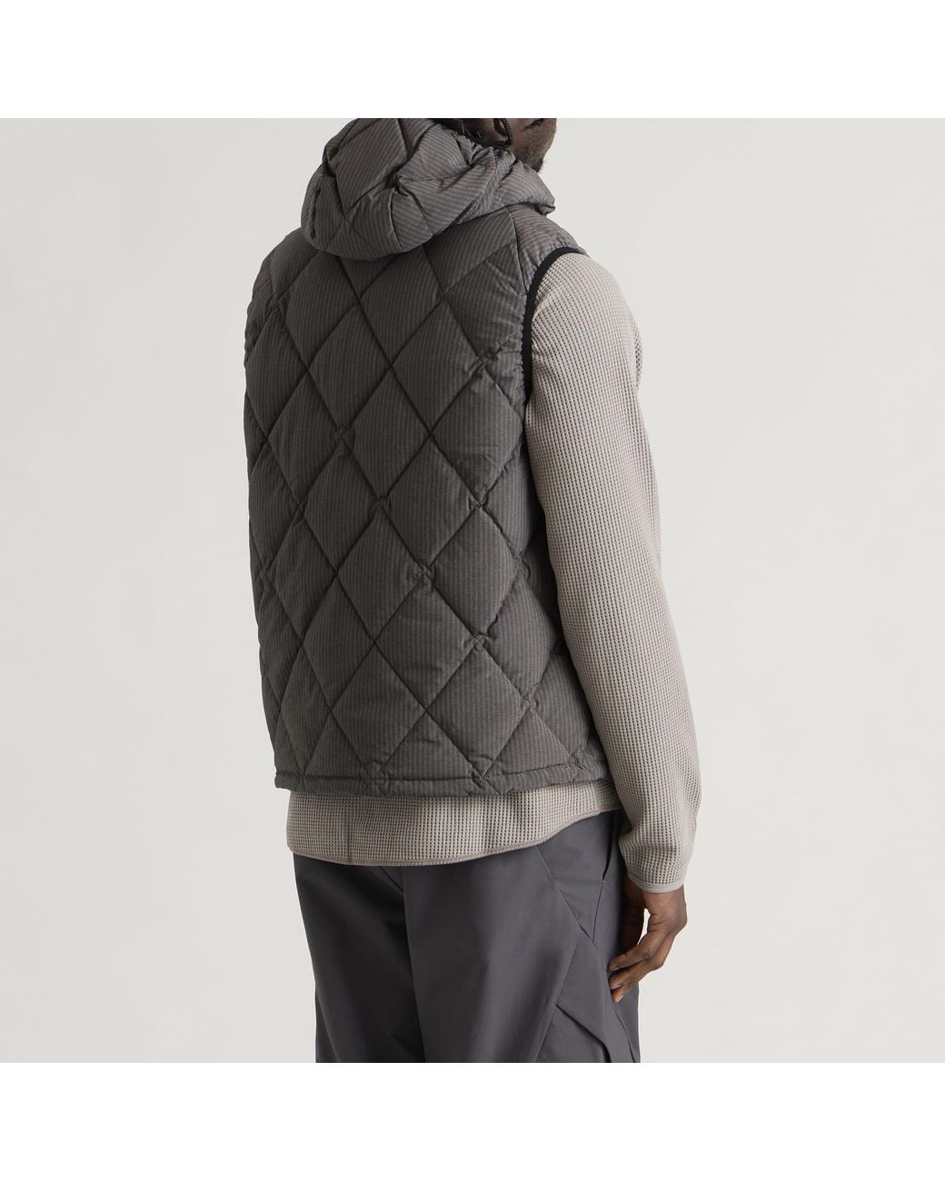 Roa Gray Nuna 800 Fill Power Pinstriped Down Vest for men