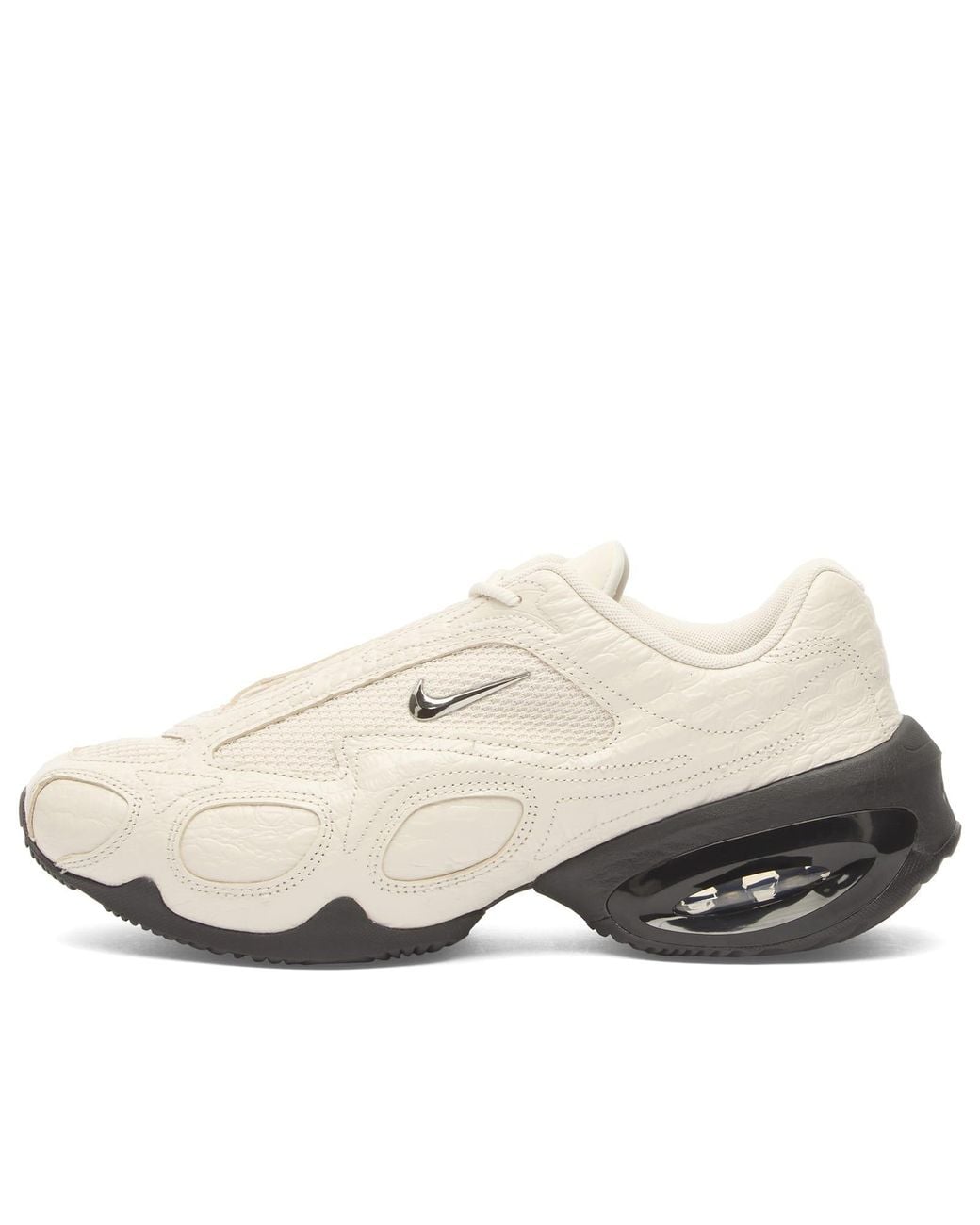 Nike White Air Max Muse Se Sneaker