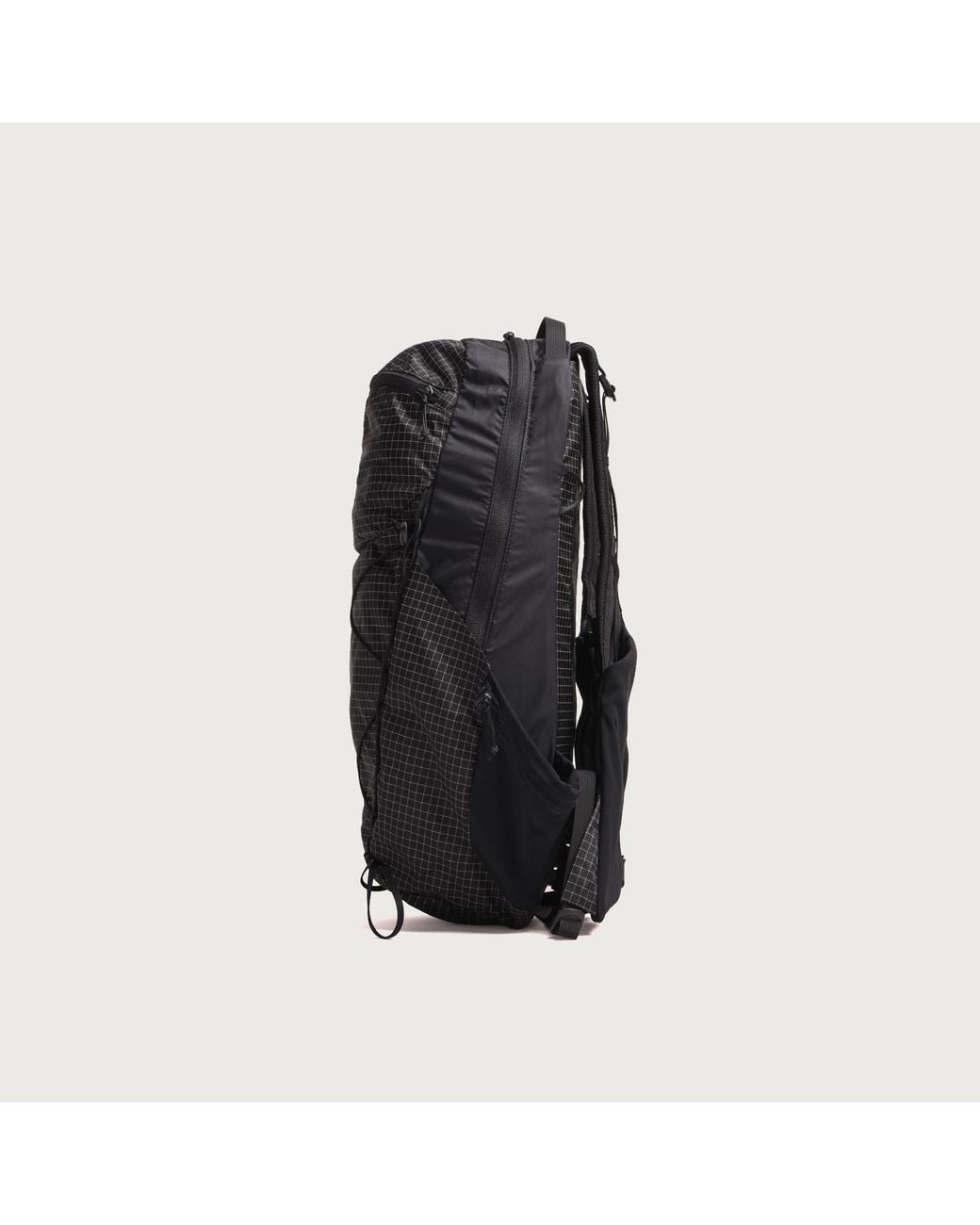 Arc'teryx Black Aerios 18 Backpack