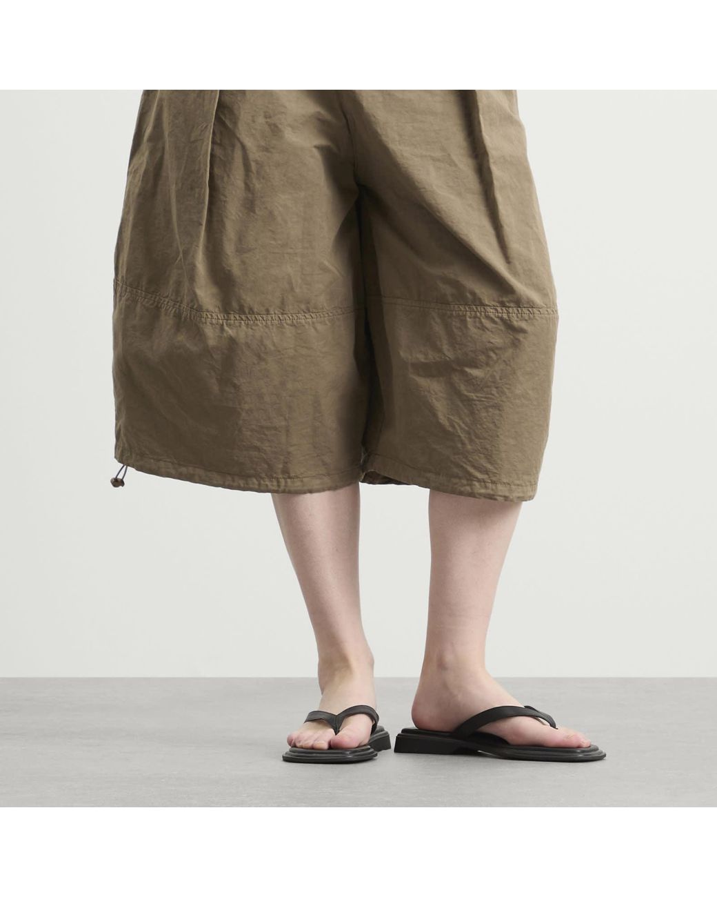 Vagabond Brown Izzy Leather Flip Flops