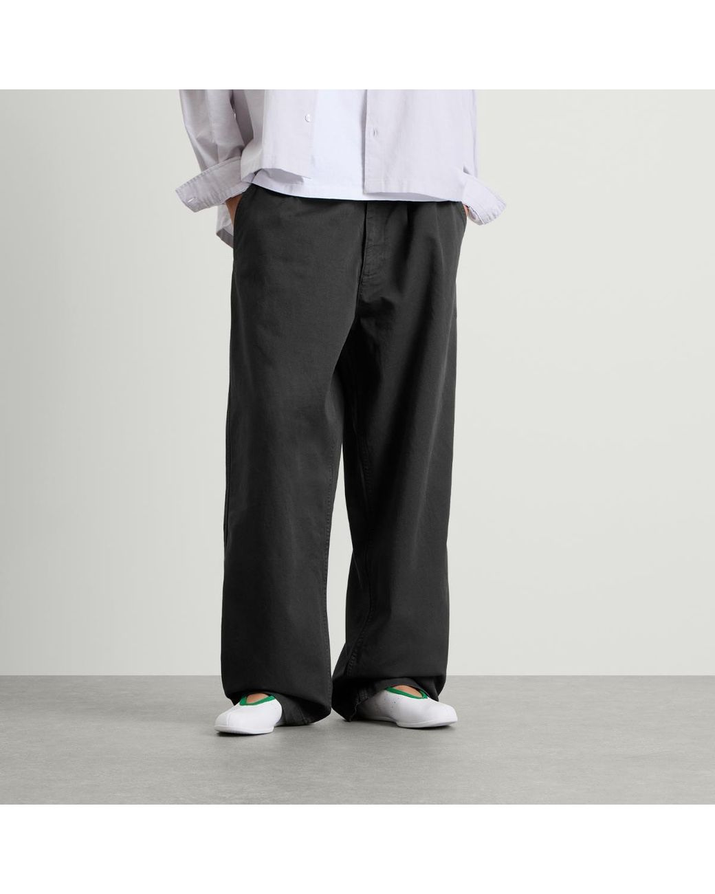 END. Black Spin Trouser