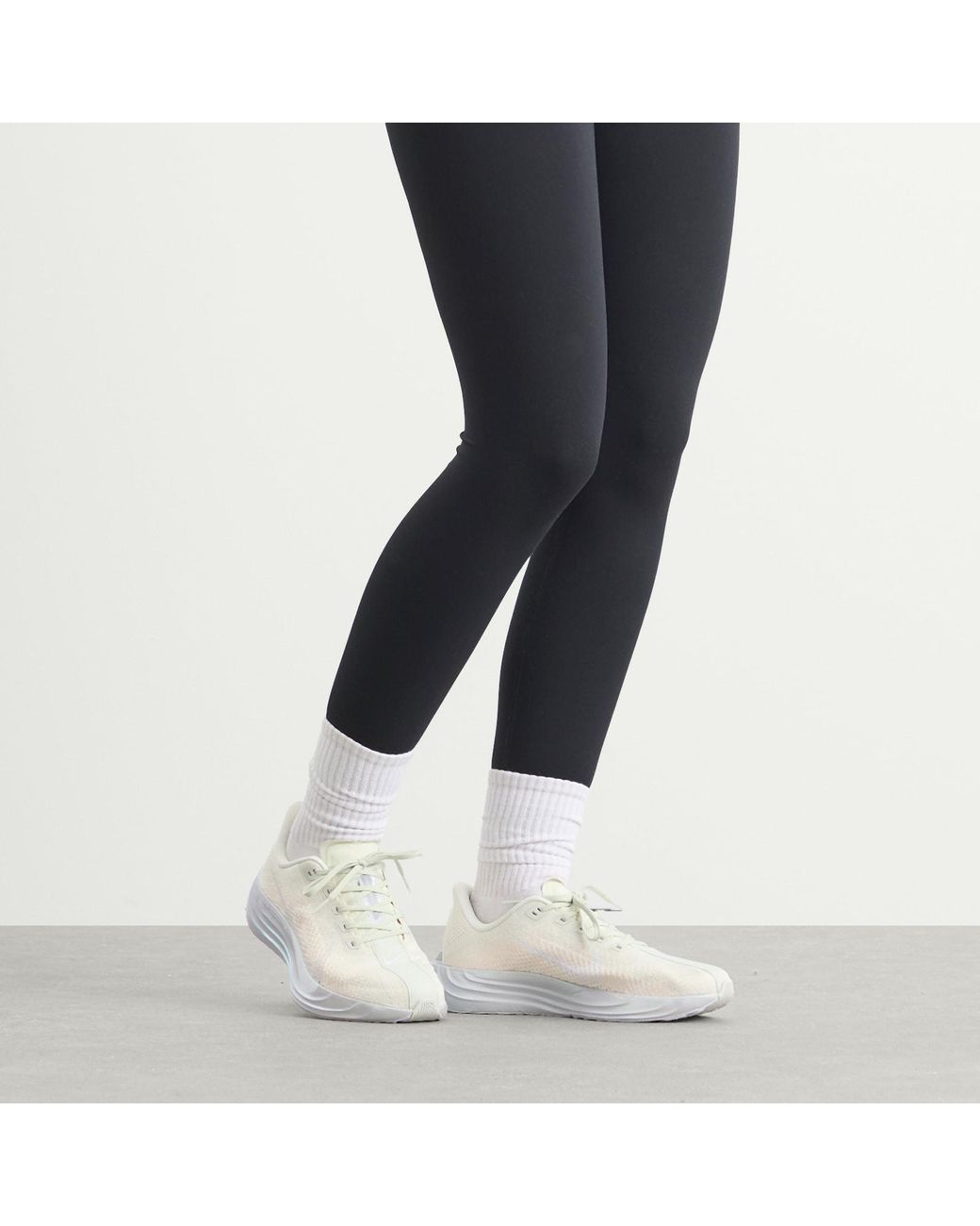 Nike White Pegasus Plus Ess Sneaker