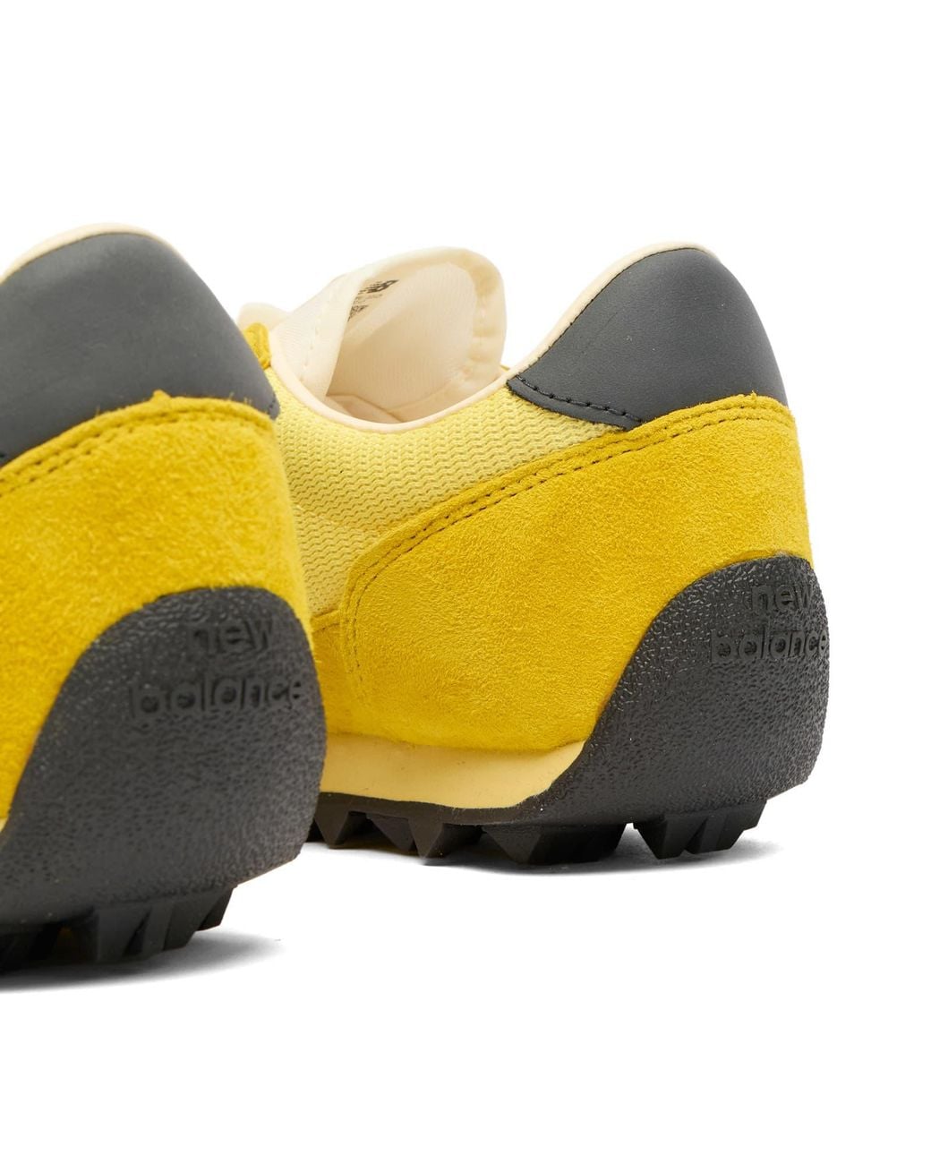 New Balance Gator Run Sneakers in Yellow for Men | Lyst