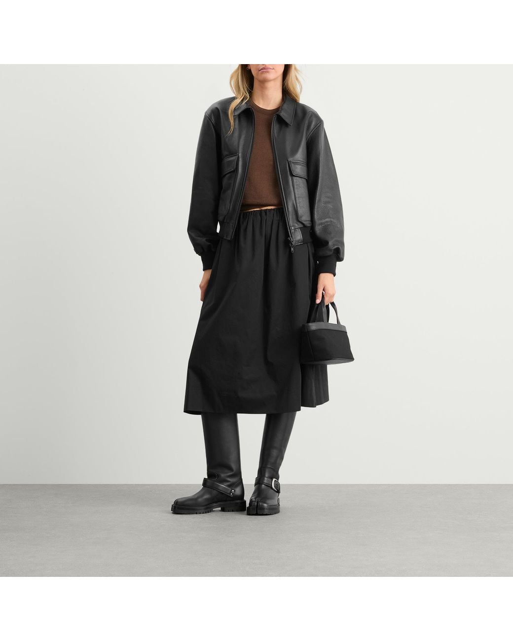 NOTHING WRITTEN Black 1967 Half Tote Bag