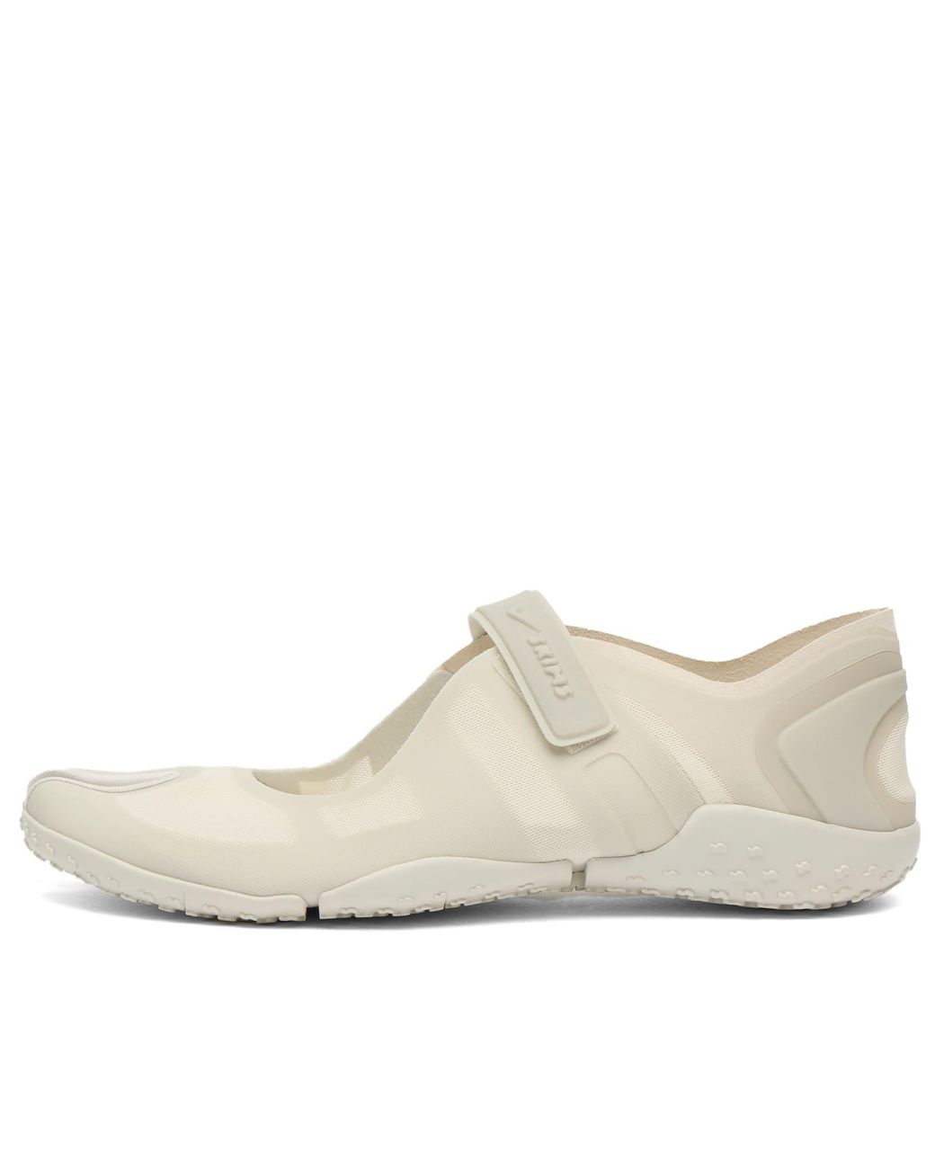 Nike Natural X Skims Mesh Rift Sneaker