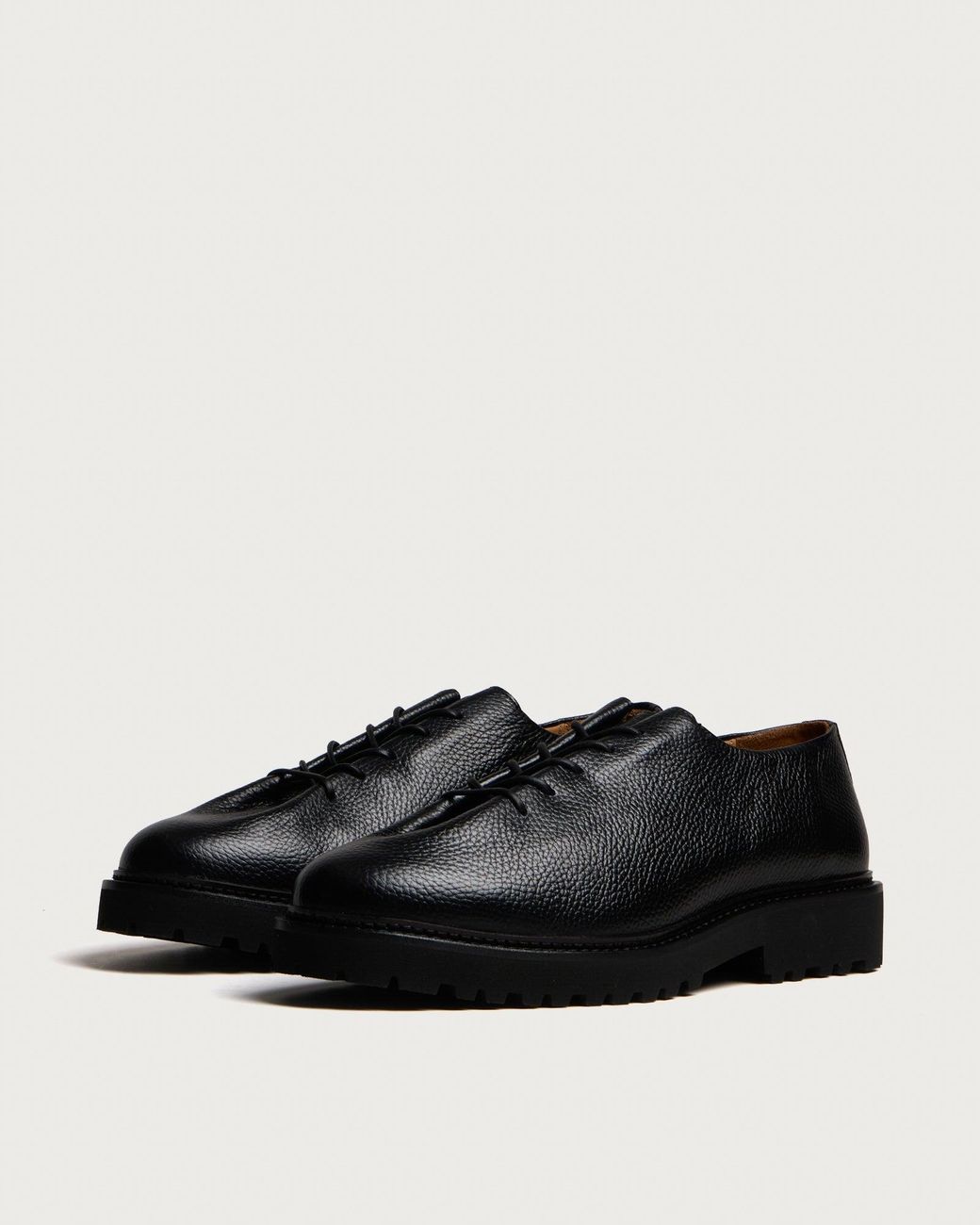 Jacques Soloviere Edouard Lug Grain Derbie Shoes in Black for Men | Lyst