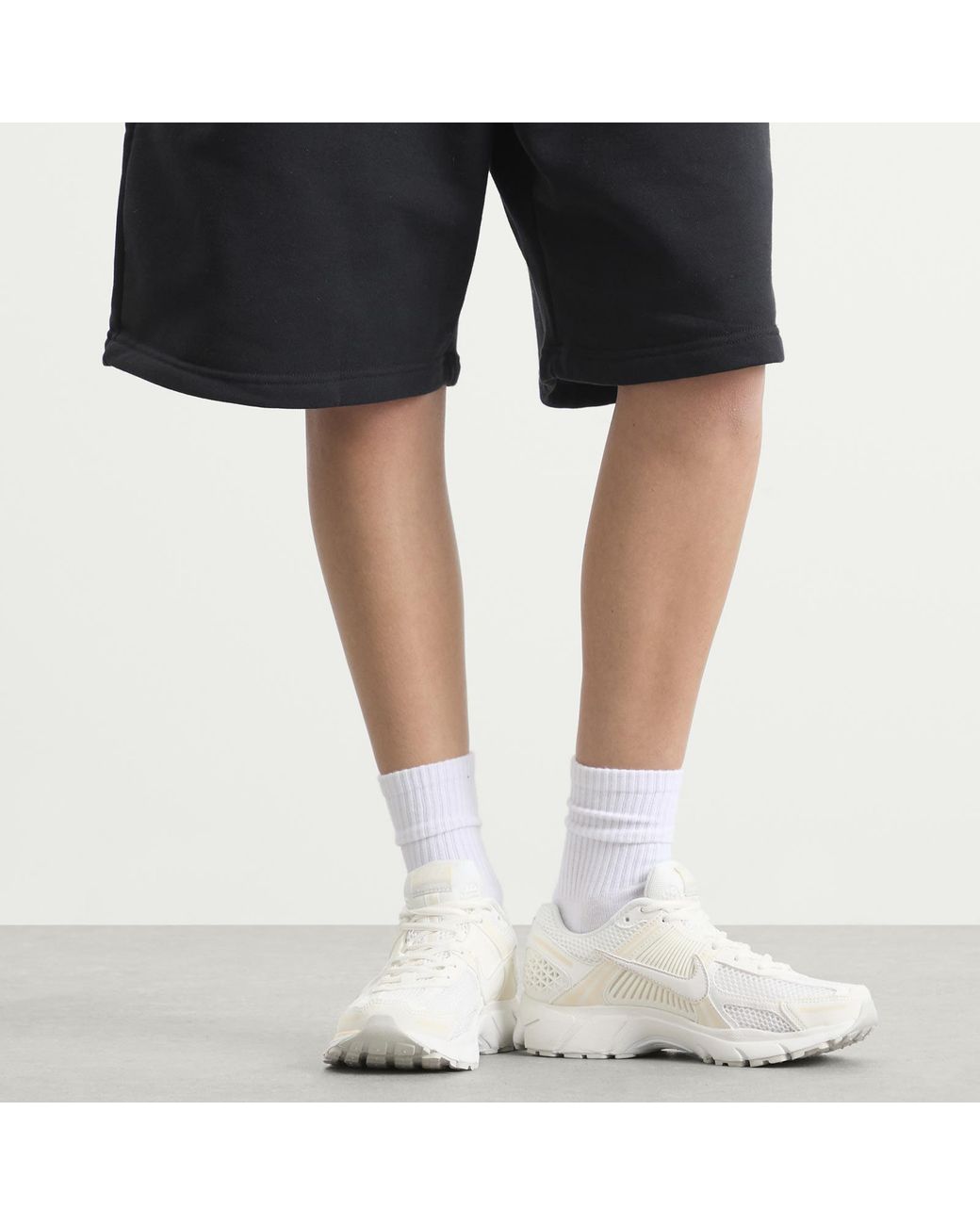 Nike White Zoom Vomero Sneaker