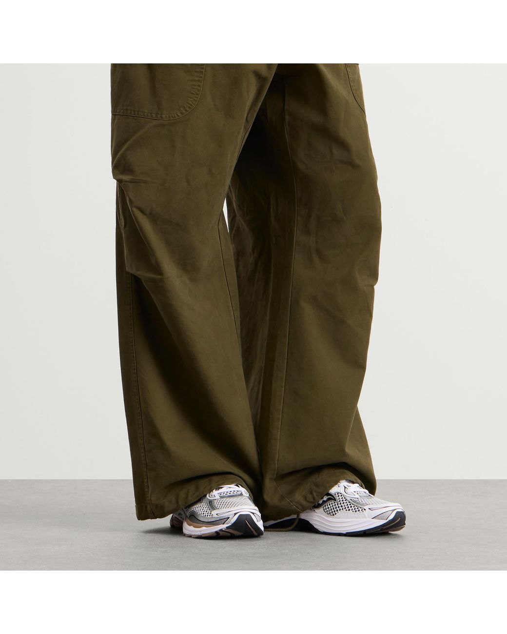 Saucony White Progrid Omni 9 Og Sneaker