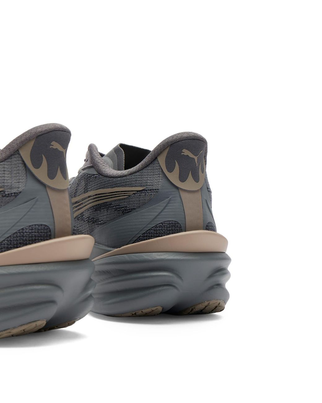 PUMA Gray Deviate Nitro 4 Sneaker for men