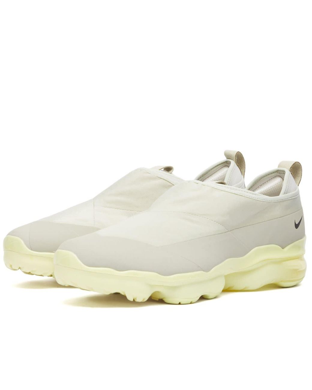 Nike Air Vapormax Moc Roam Sneakers in White for Men Lyst