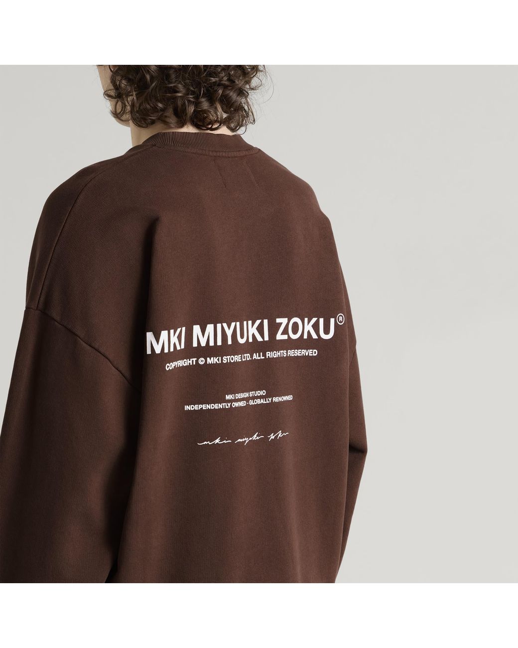 MKI Miyuki-Zoku Brown Design Studio Crewneck End. Exclusive for men
