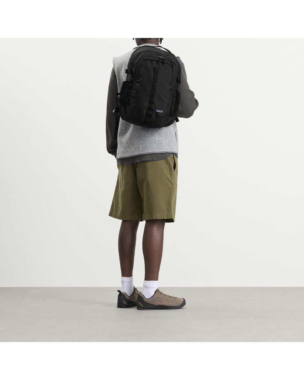 Patagonia Black Refugio Day Pack 26L for men