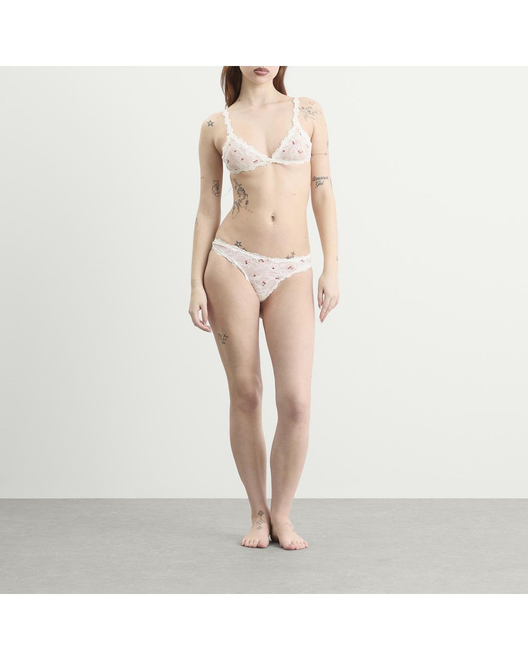 Skims White Stretch Lace Dipped Thong