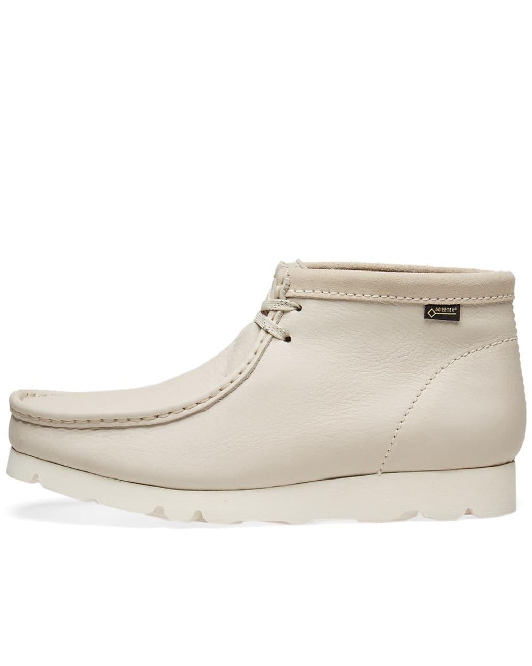 Clarks Suede Wallabee Boot Gore-tex - Off White Nubuck for Men | Lyst