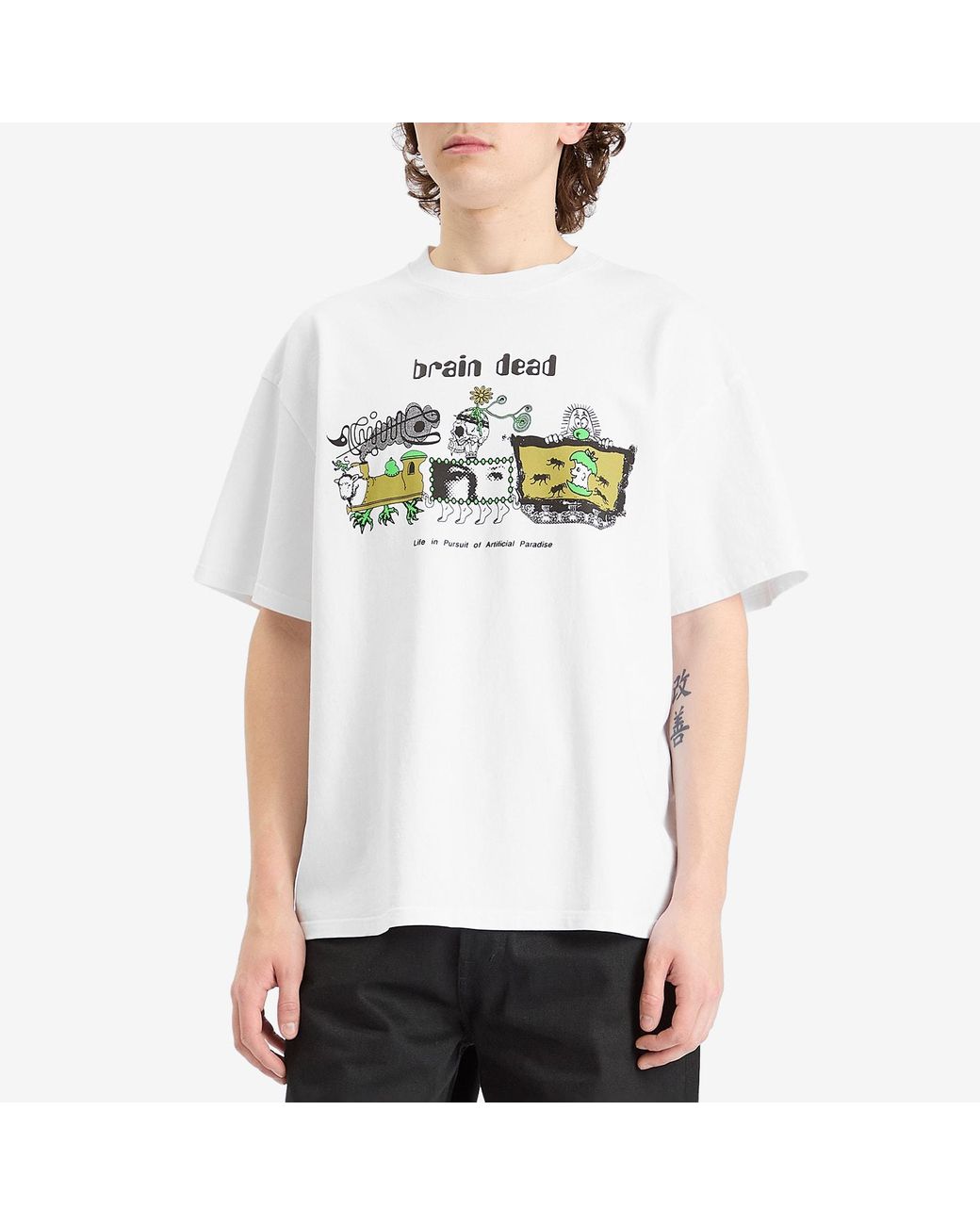 【関送無料】 Brain Dead Artificial Paradise ロゴ Tシャツ Artificial Paradise T-shirt - White – Brain Dead