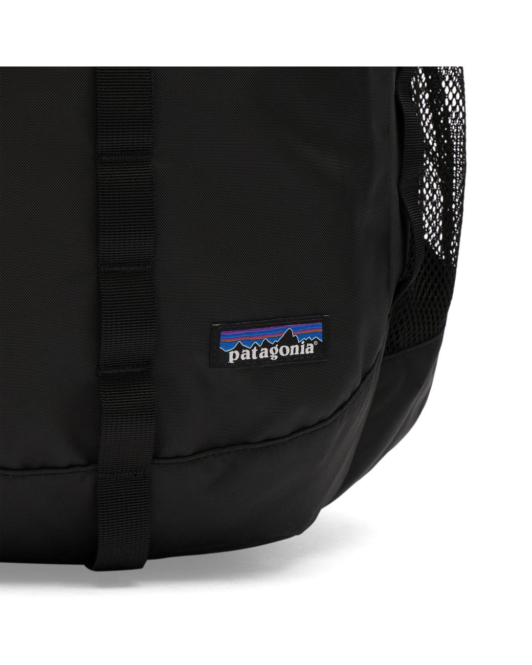 Patagonia Black Refugio Day Pack 26L for men