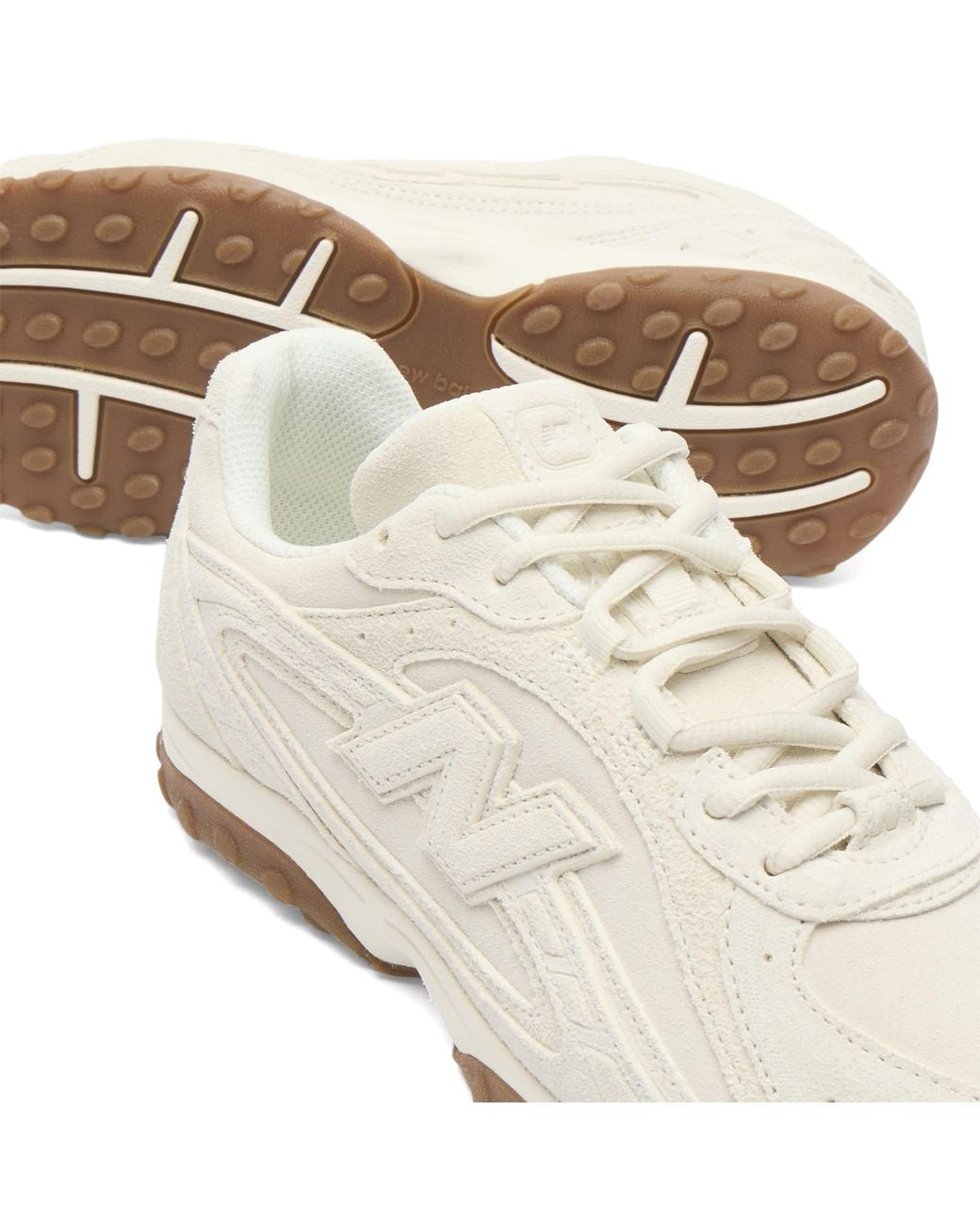 New Balance White 204L Sneaker