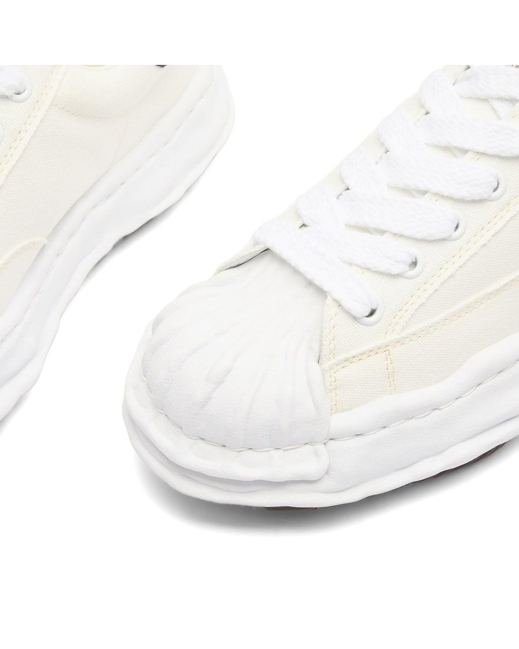 Maison Mihara Yasuhiro White Blakey Low Original Sole Canvas Sneak Sneakers for men